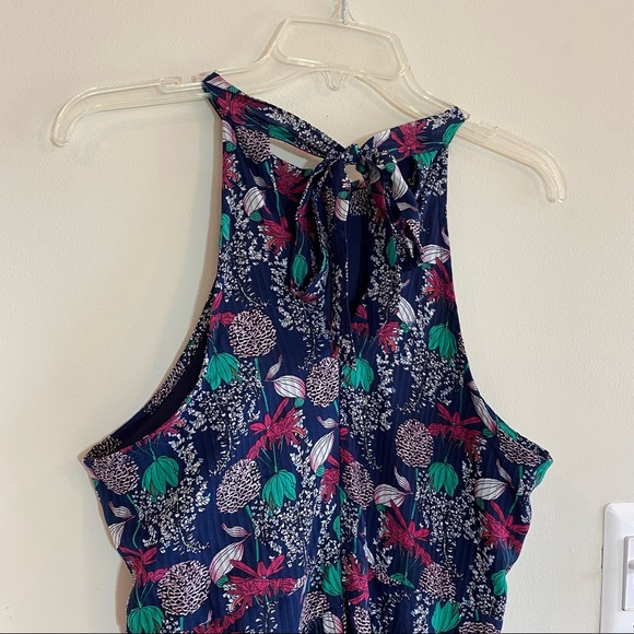 MIAMI MAXIE DRESS, TIES AROUND NECK, ZIPPER BACK. - Picture 3 of 6